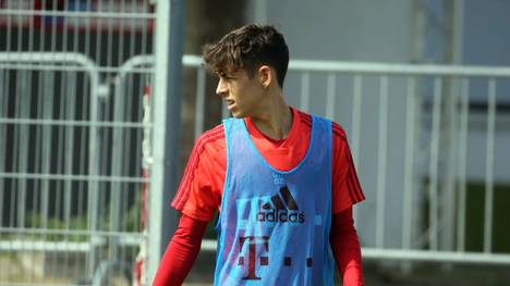 Der Sohn von Bayern-Vorstand Hasan Salihamidzic wehrt sich gegen die Hetze, die ihm und seiner Familie entgegen schlägt. 