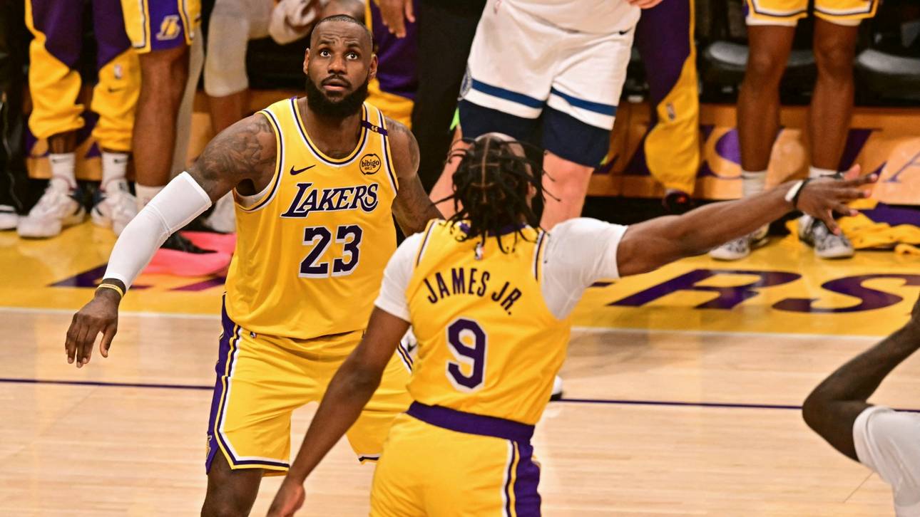 LeBron und Bronny historisch