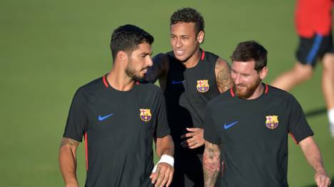 Luis Suarez, Neymar und Lionel Messi (v.l.) könnten schon bald wieder in einem Team spielen