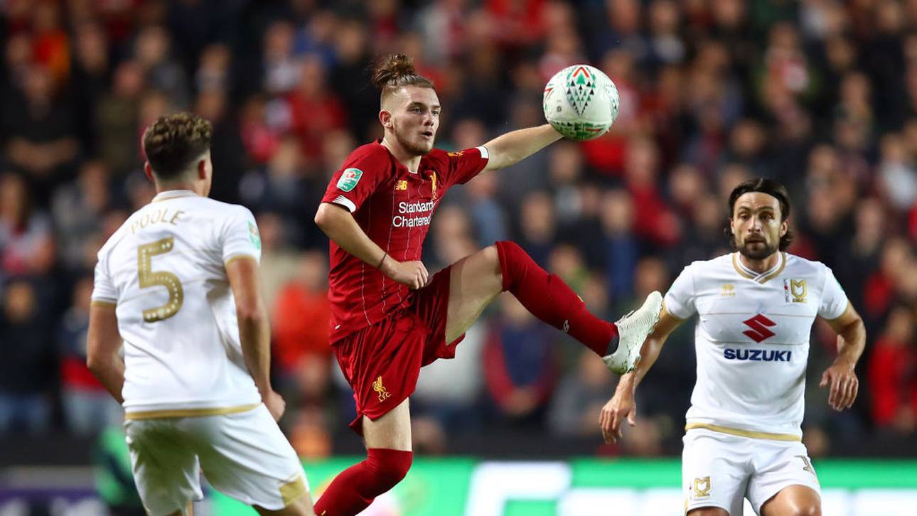 Rekord-Teenie verzückt Klopp