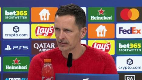 Eintracht Frankfurt geriet zu Hause mit 0:3 gegen Atalanta Bergamo unter die Räder. Nach der Partie fand SGE-Coach Dino Toppmöller deutliche Worte für die bittere Niederlage.