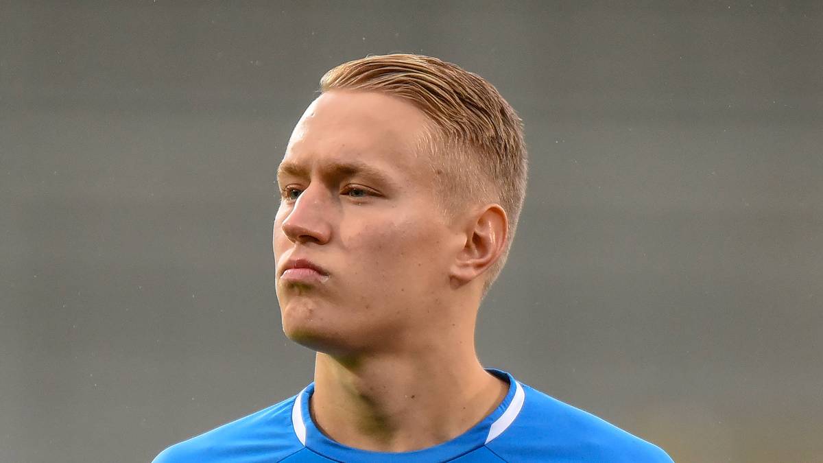 BENJAMIN WALLQUIST: Der Innenverteidiger führt die Kraichgauer als Kapitän an. Der 19-Jährige kam bereits in der zweiten Mannschaft der TSG zum Einsatz