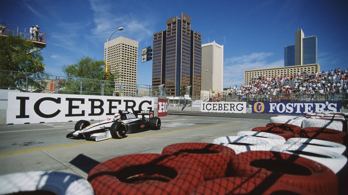PHOENIX STREET CIRCUIT: Wieder ein Straßenkurs. Das Rennen in Phoenix steht von 1989 bis 1991 im Formel-1-Kalender. Besonders spektakulär blieb der Kurs nicht im Gedächtnis