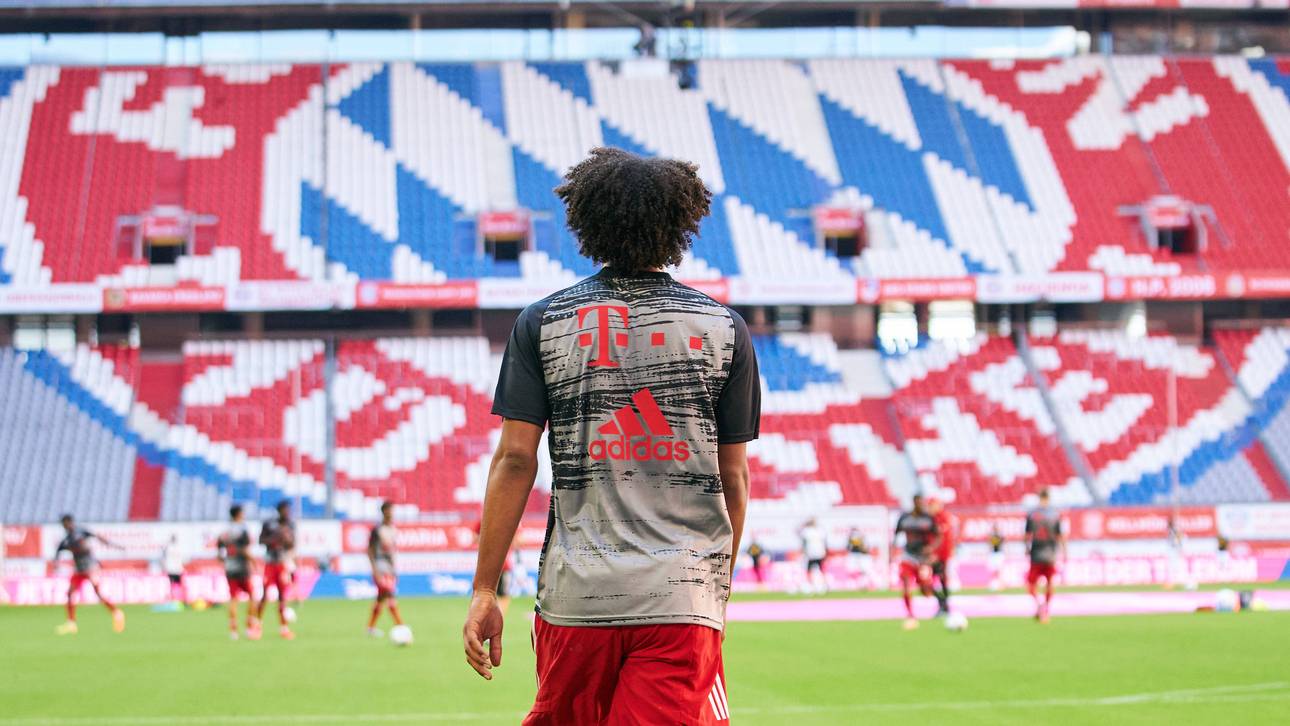 Zirkzee lässt Bayern-Zukunft offen