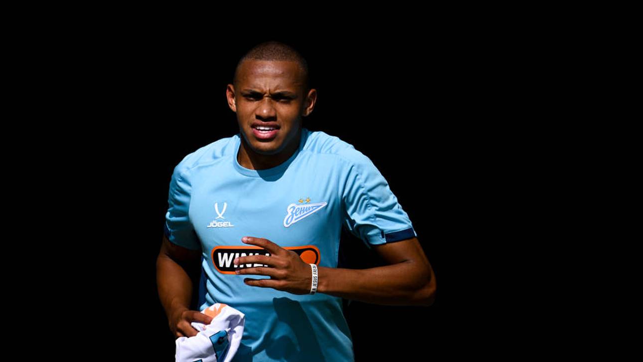 Jhon Durán stürmt inzwischen für Zenit St. Petersburg