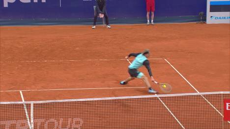 Bitteres Aus für Deutschlands Nummer eins: Alexander Zverev verliert sein erstes Match in München.