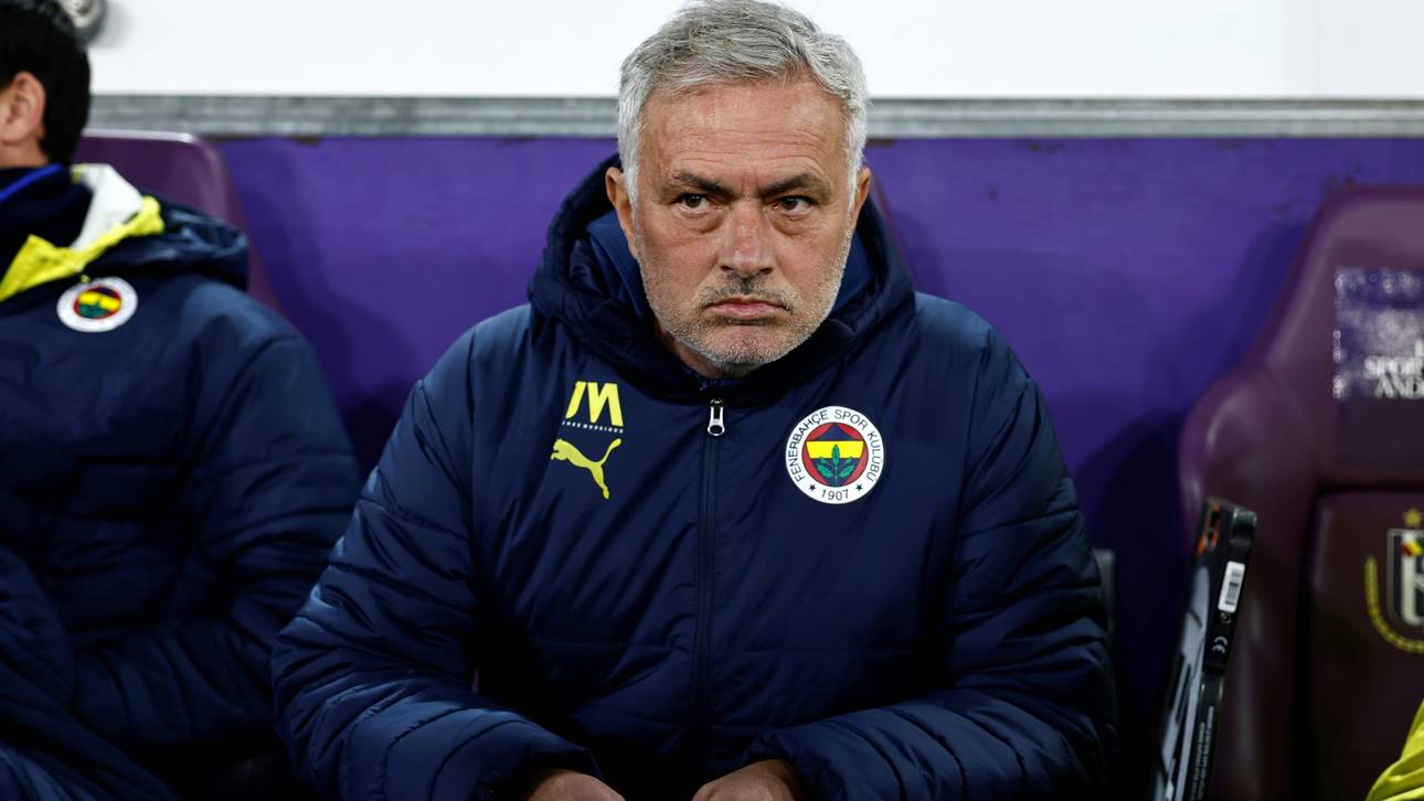 Mourinho nach Rassismus-Vorwurf gesperrt