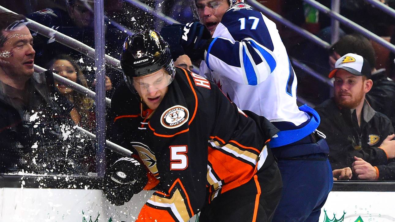 Holzer bleibt in Anaheim