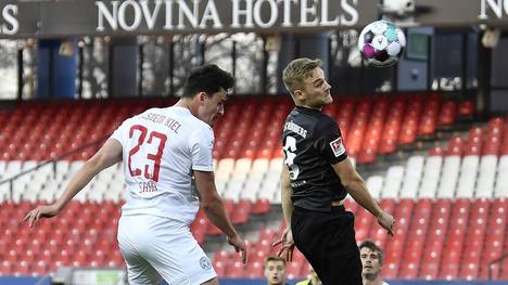 Janni Serra (l.) traf für Holstein Kiel