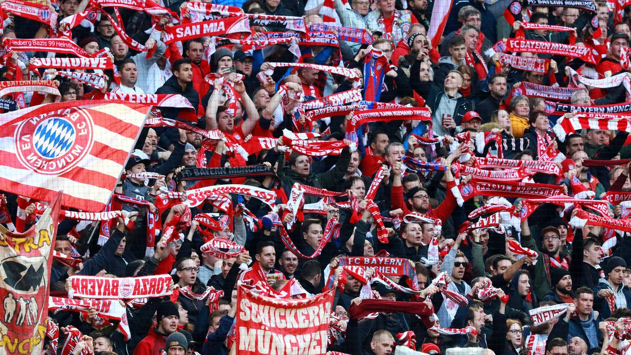 Bayern vor Fans – Kritik wird laut