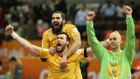 Pure Freude: Spaniens Handballer jubeln über den Sieg gegen Katar