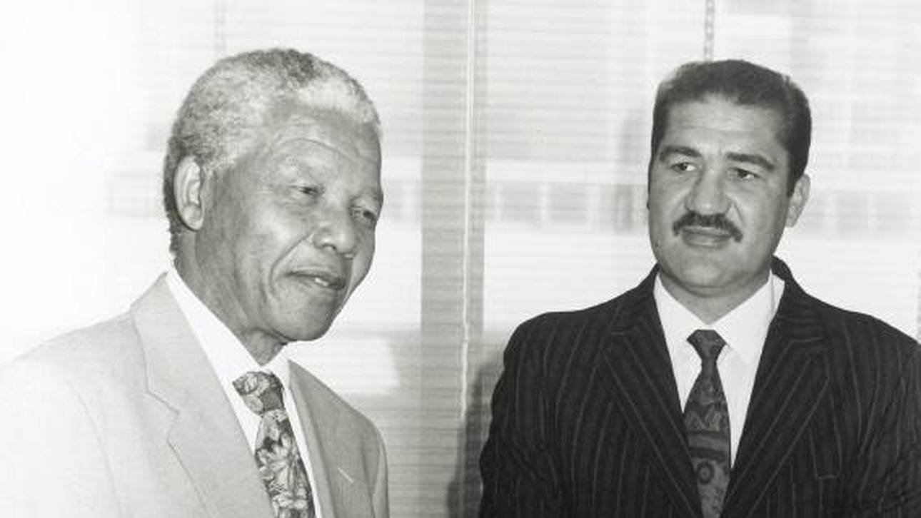 Gerrie Coetzee wurde von Nelson Mandela geehrt