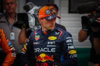 Max Verstappen wird nach einem Crash mit Lewis Hamilton in Ungarn nur Fünfter. Schlimmer ist aber der interne Streit mit Red Bull.