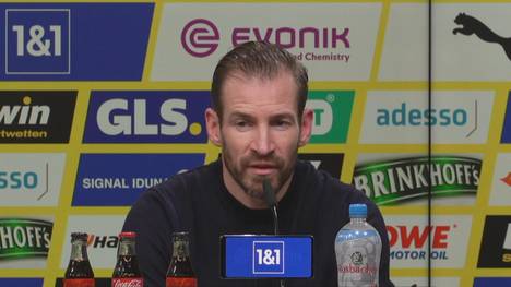 Jan Siewert holte bisher in seinen sieben Spielen als Mainz-Trainer im Schnitt exakt einen Punkt pro Spiel. Ob er im kommenden Jahr weiterhin Übungsleiter bleiben wird, hält der 41-Jährige offen.