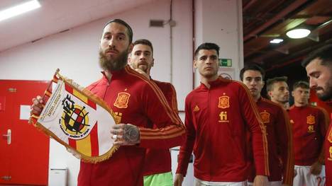 Die spanische Nationalmannschaft musste in Tiflis bei Handy-Licht duschen