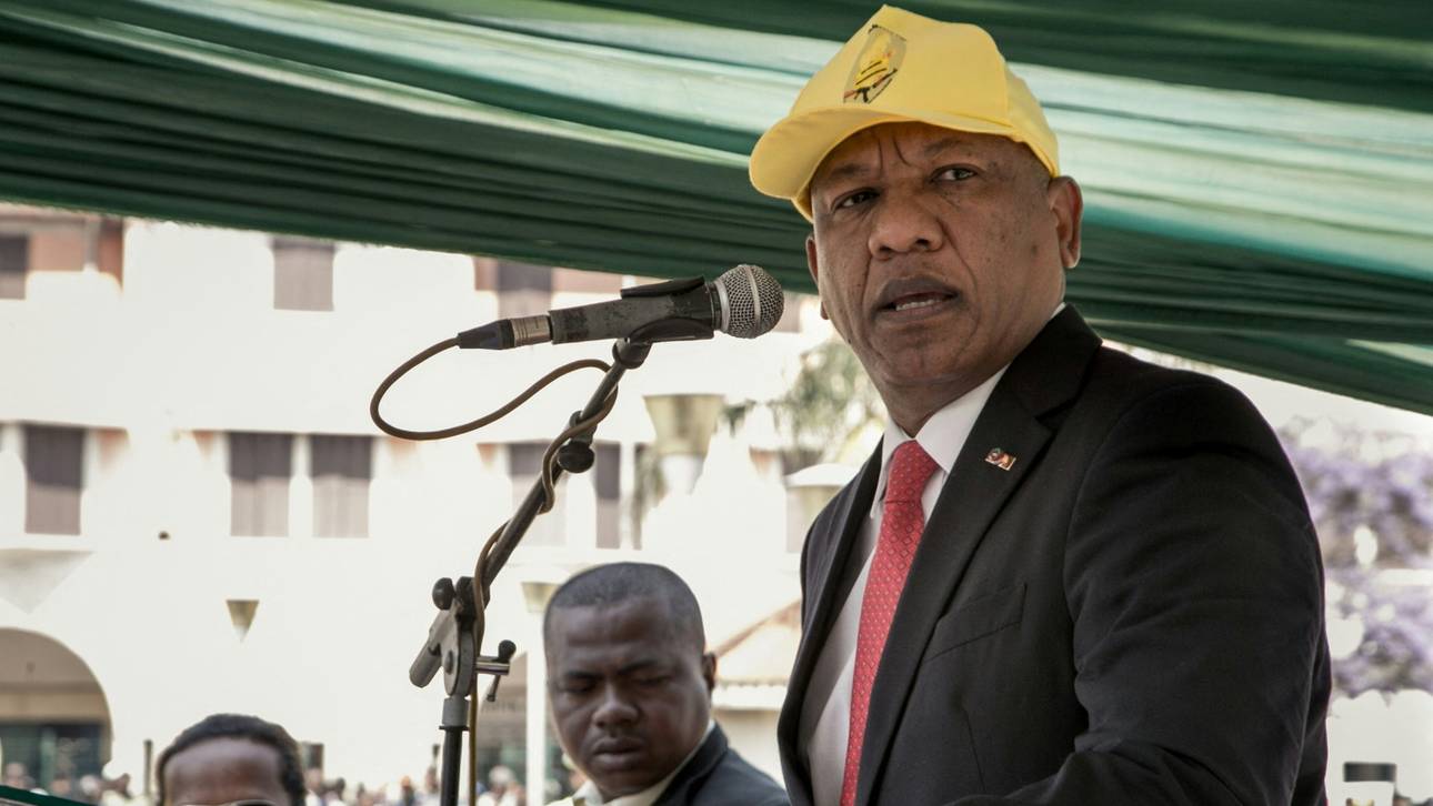 Mindestens 12 Tote bei Stadionunglück