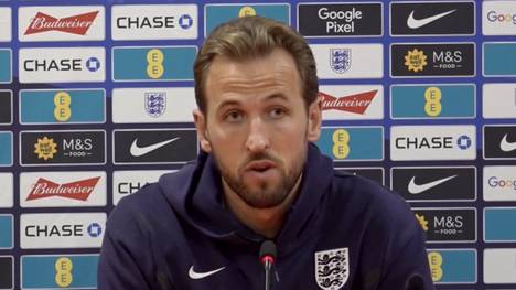 Englands Kapitän Harry Kane ist voll des Lobes für seinen Nationaltrainer Thomas Tuchel. Der Stürmer von Bayern München bezeichnet ihn als “einen der besten Trainer der Welt”.