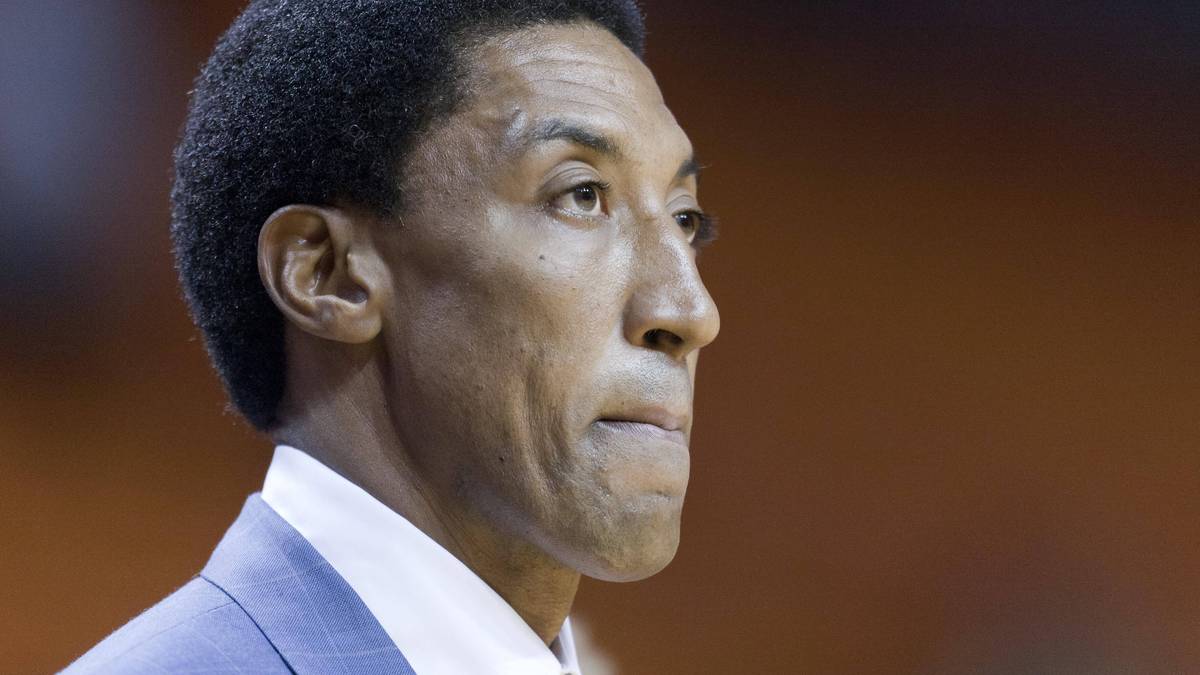 SCOTTIE PIPPEN: NBA-Champion Scottie Pippen gewann an der Seite von Michael Jordan sechs Meistertitel mit den Chicago Bulls. Pippen verdiente insgesamt rund 120 Millionen Dollar, die er mit Investitionen in gescheiterte Geschäftsideen wieder verpulverte. 2007 möchte er deswegen zurück in die NBA - doch das Comeback scheitert. Ein Jahr später spielte er für kurze Zeit in Finnland und in Schweden