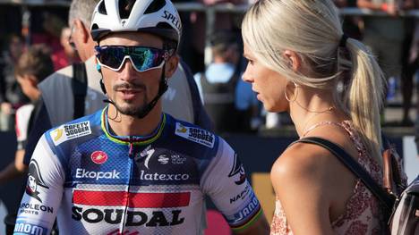 Julian Alaphilippe mit seiner Freundin Marion Rousse