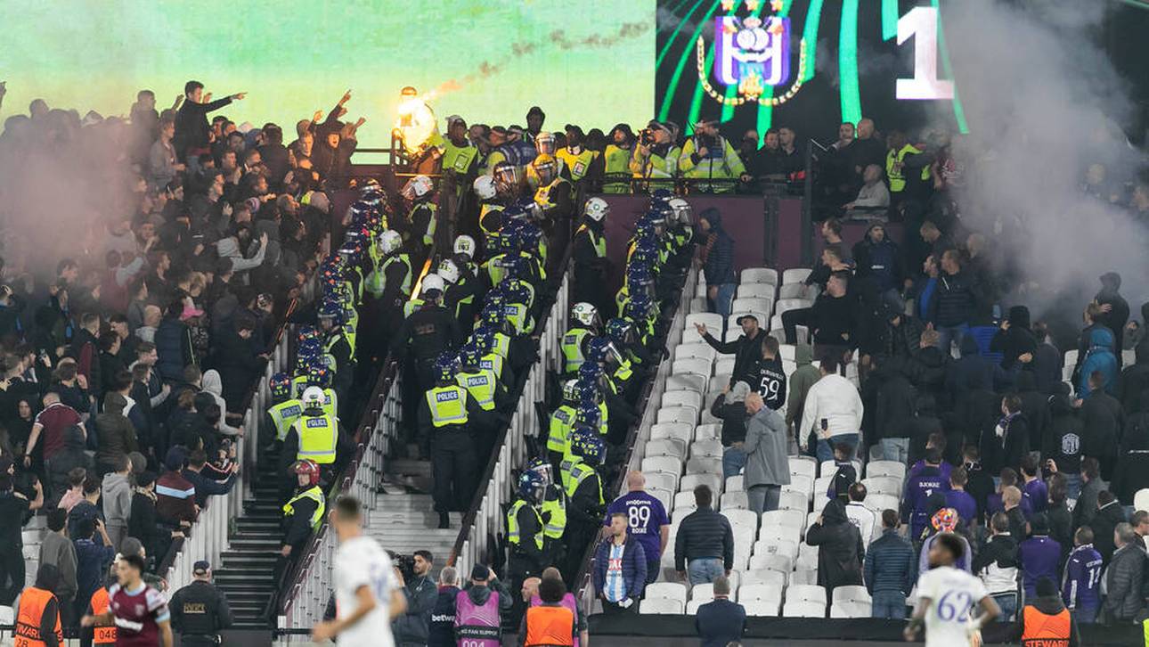 Fan-Randale: Polizisten schwer verletzt