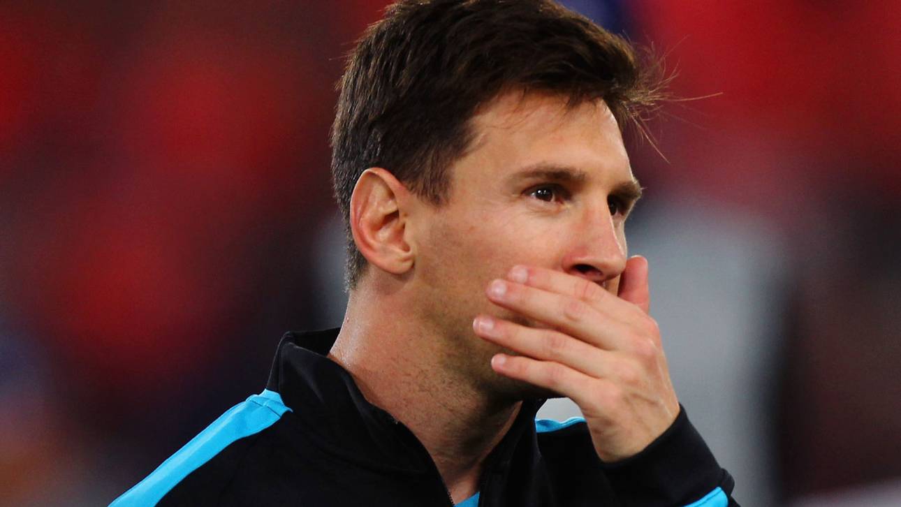 Messi verpasst Tor fast wegen Küsschen