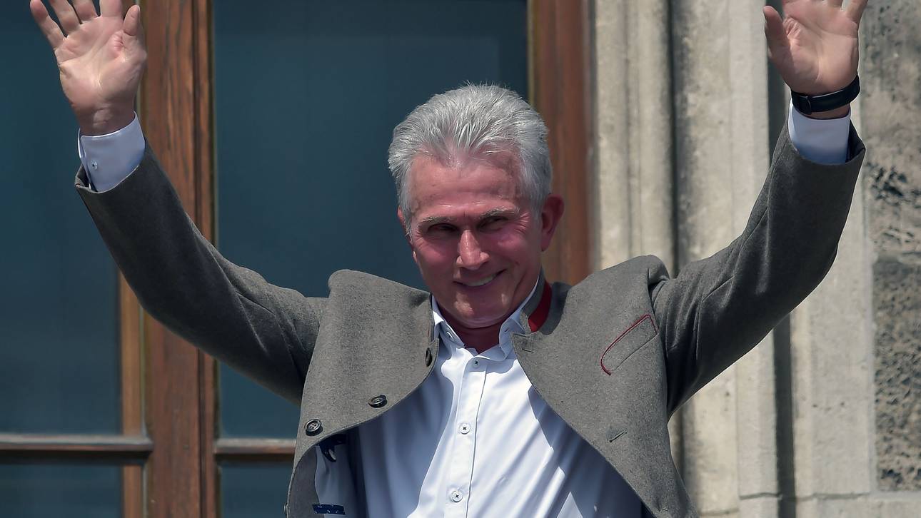 FC Bayern ehrt Heynckes