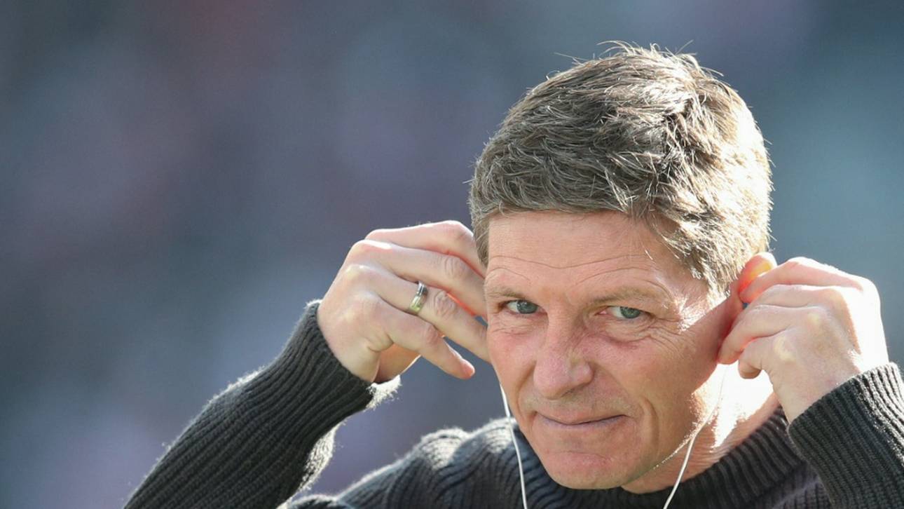 Ajax mit Coronafällen: Frankfurter Härtetest fällt aus