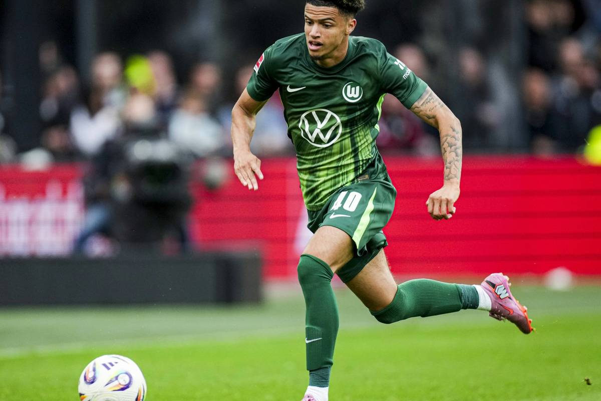 Wolfsburgs Paredes fällt nach Fuß-OP aus