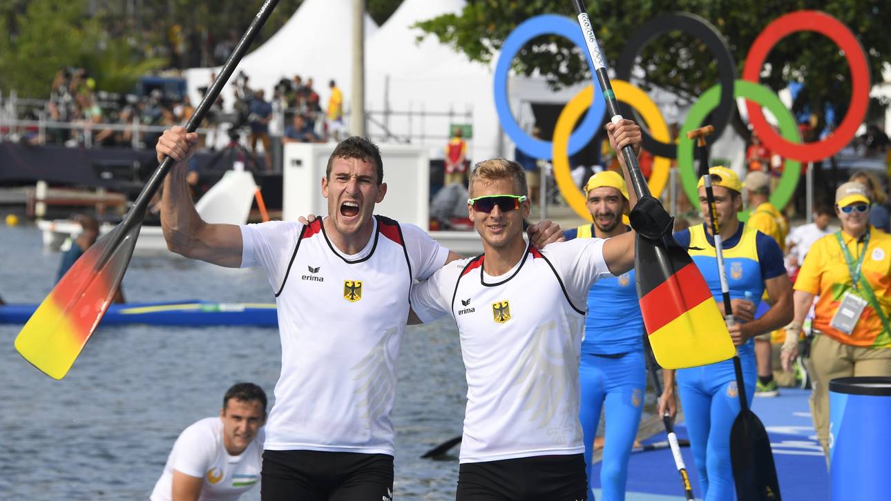 Große Kanu-Party mit Caipirinha