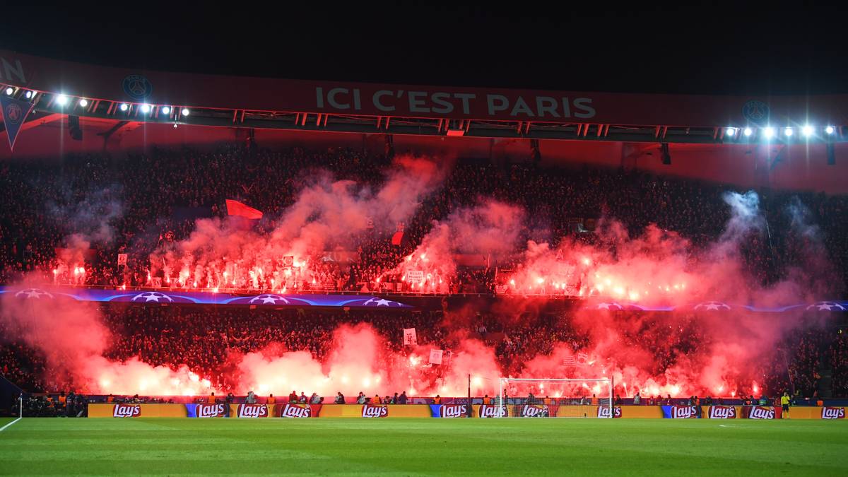 THE TIMES: "Rote Fackeln erleuchteten ein Ende des Parc des Princes, aber für PSG war es nur viel Rauch und kein Feuer. Und das nicht zum ersten Mal. Trotz aller Investitionen und dem Gerede, Europa erobern zu wollen, sind sie so weit vom Titel entfernt wie eh und je"