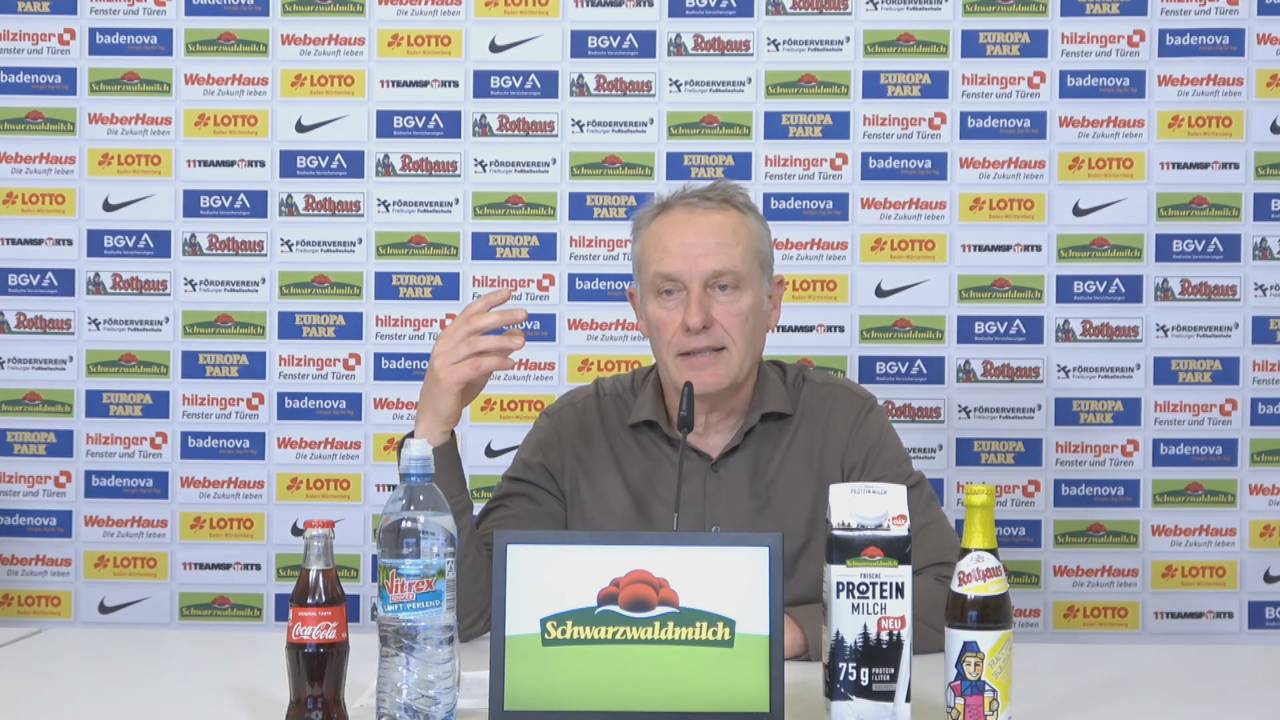 Christian Streich wegen Tod von Weltmeister 1954 Horst Eckel emotional auf PK