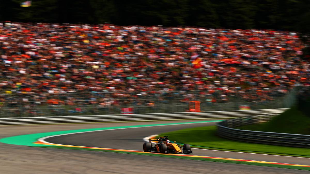 In Spa ist eine Runde über 7 Kilometer lang, deswegen werden verhältnismäßig wenige Rennrunden (44) absolviert