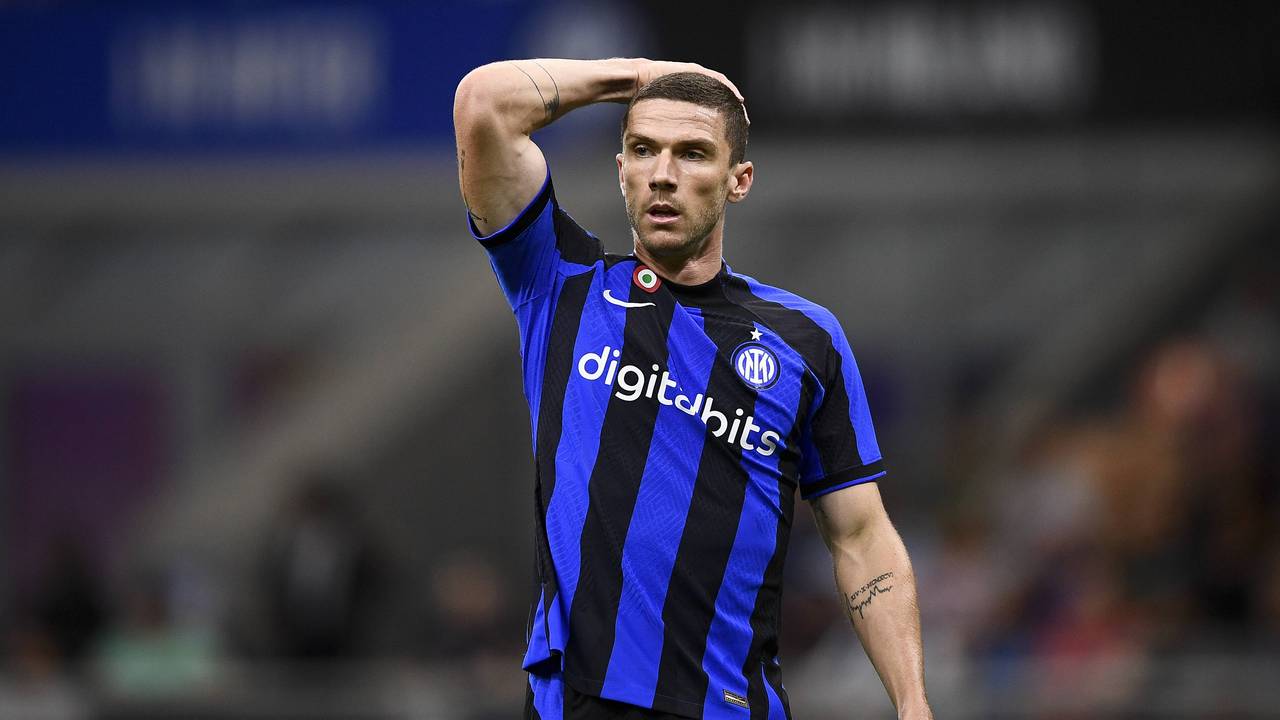 Transfermarkt: Gosens-Transfer zu Bayer 04 Leverkusen geplatzt