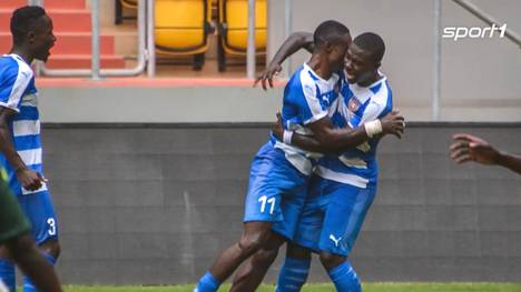 Nach dem Gewinn der WM 2022 darf sich Argentinien Fußball-Weltmeister nennen. Doch es gibt auch eine andere Nation, die diesen Titel für sich beanspruchen darf: Liberia. Die "Lone Stars" sind inoffizieller Fußball-Weltmeister. Wir erklären, was es damit auf sich hat.