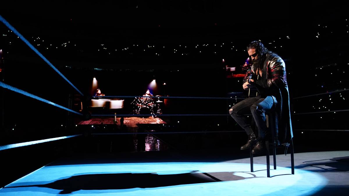 PLATZ 6: ELIAS - "Ladies and Gentlemen, Elias!" Ein Gitarren-Akkord, ein Spotlight bei ansonsten verdunkelter Halle - die Auftritte des "Drifter" laufen immer gleich ab