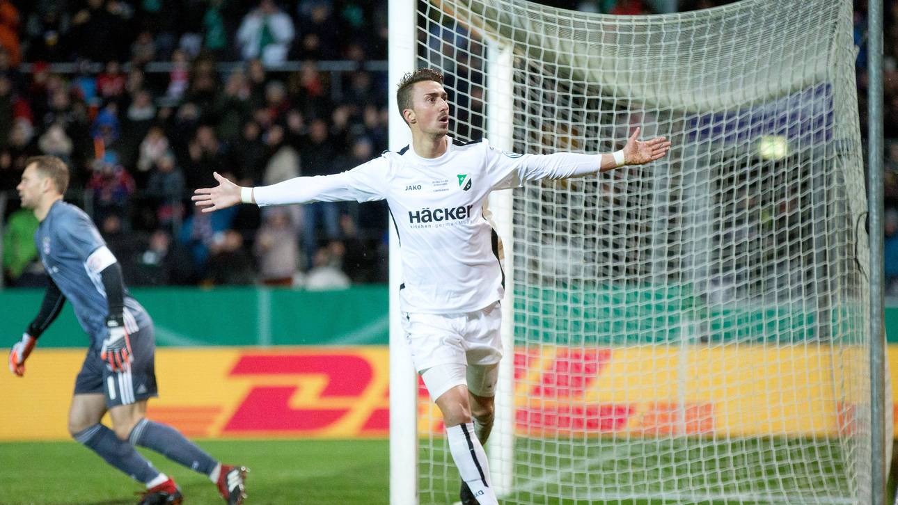 Wählen Sie Ihren Pokalhelden