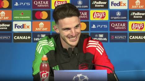 Arsenal-Mittelfeldspieler Declan Rice blickt auf seine zwei direkt verwandelten Freistöße gegen Real Madrid zurück. Der 26-Jährige ist auch ein paar Wochen später immer noch "sprachlos". Folgt gegen PSG nun die Wiederholung?