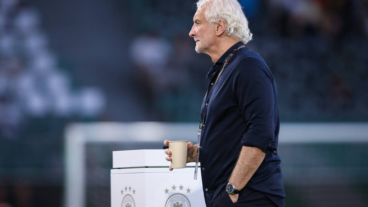 Völler meldet sich nach Flick-Aus