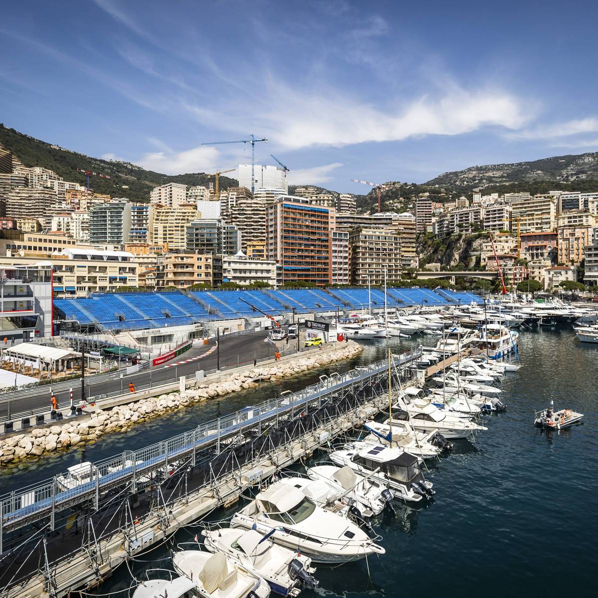 Ein Blick auf die Wettervorhersage für das Formel-1-Rennen in Monaco sorgt für zwiespältige Meinungen. Auch der Unfall im Qualifying bietet Gesprächsstoff. Die Stimmen.