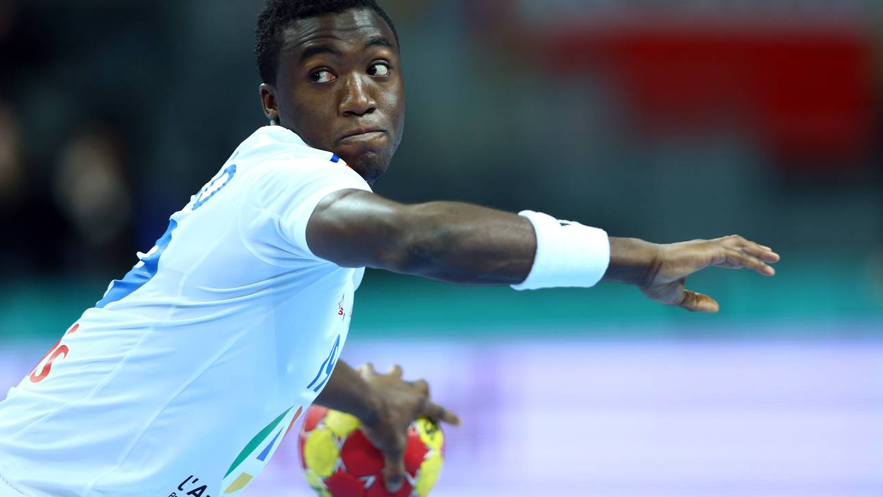 Paris St. Germain verlängert mit Abalo