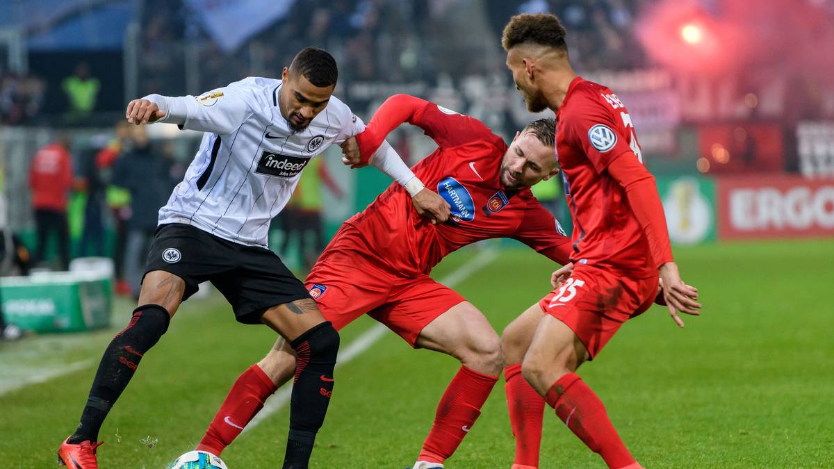 In Heidenheim beharken sich der Zweitligist und Bundesligist Eintracht Frankfurt lange Zeit, ohne für viele Höhepunkte zu sorgen