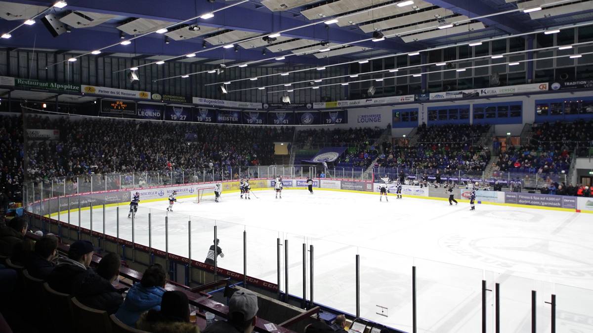 ZUSCHAUER-SCHNITT: In der Saison 2017/18 kamen durchschnittlich 5700 Fans ins Olympia-Eissportzentrum im Münchner Olympiapark