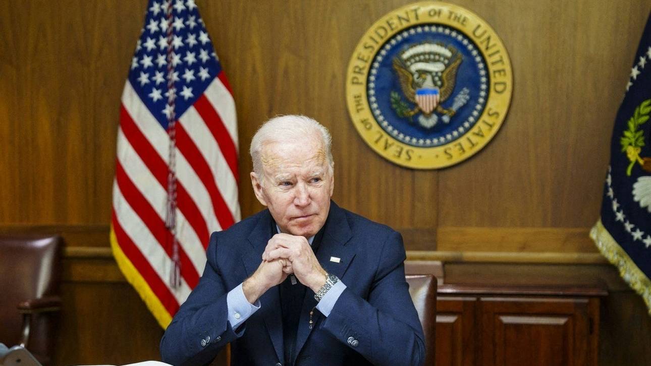 US-Präsident Biden zählt die NFL an