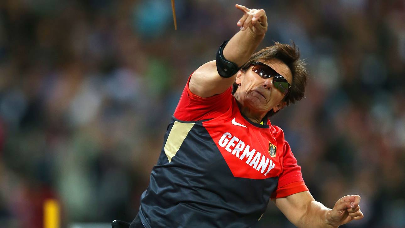 Willing holt Gold mit dem Speer