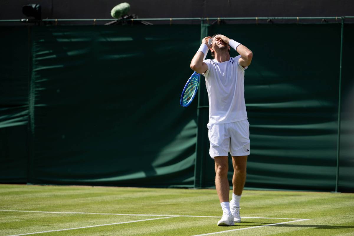 Wimbledon-Auftakt mit Krimis und erster Überraschung