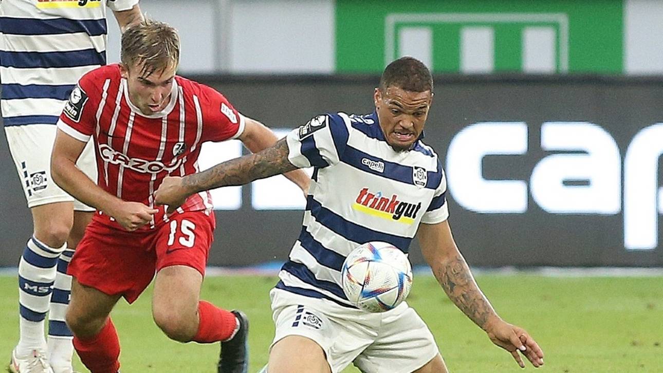 Freiburg bleibt Dritter