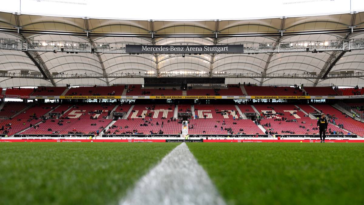 Die Mercedes-Benz Arena, Heimat vom VfB Stuttgart, hieß von 1993 bis 2008 Gottlieb-Daimler-Stadion, benannt nach dem Automobilpionier