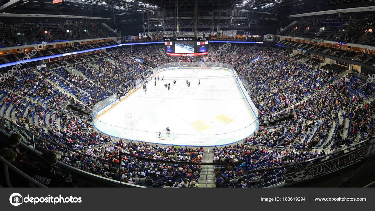 In Berlin feuerten dagegen im Durchschnitt 13.500 Eisbären-Fans ihre Mannschaft an. PUNKT FÜR DIE EISBÄREN - 5:3