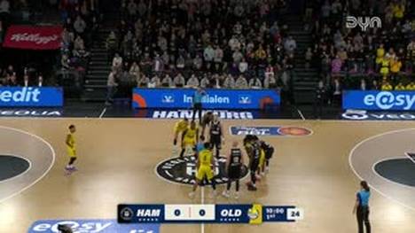 Spiel Highlights zu Veolia Towers Hamburg - EWE Baskets Oldenburg (1)