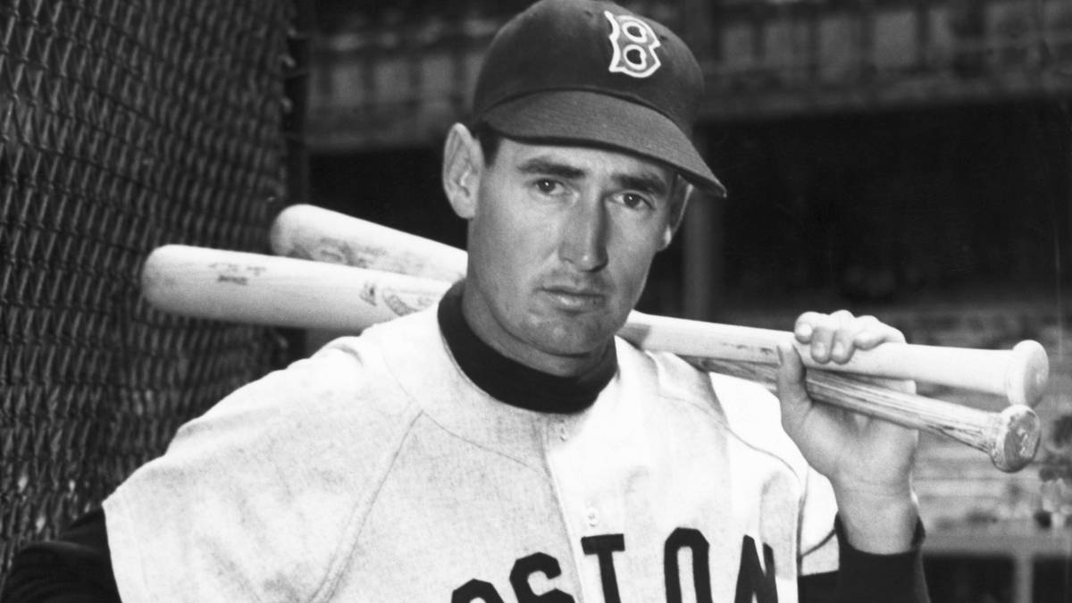 RANG 18 - TED WILLIAMS (Baseball, MLB): Der legendäre Schlagmann der Boston Red Sox diente in den Jahren 1943 bis 1945 im Zweiten Weltkrieg, 1946 wurde er sofort MVP. Setzte 1952 und 1953 wieder aus - diesmal wegen des Korea-Krieges. Danach spielte Williams noch weitere sieben Jahre